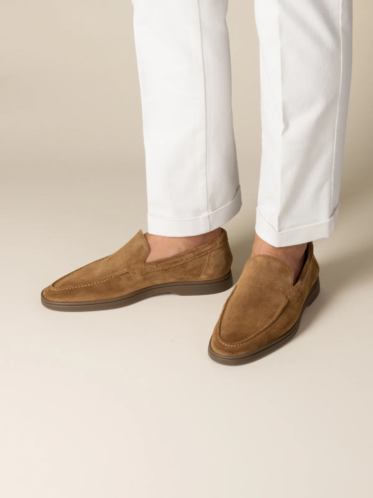 MEN’S CLASSIC SUEDE LOAFER