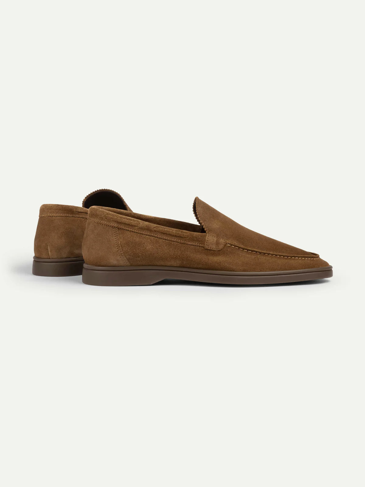 MEN’S CLASSIC SUEDE LOAFER